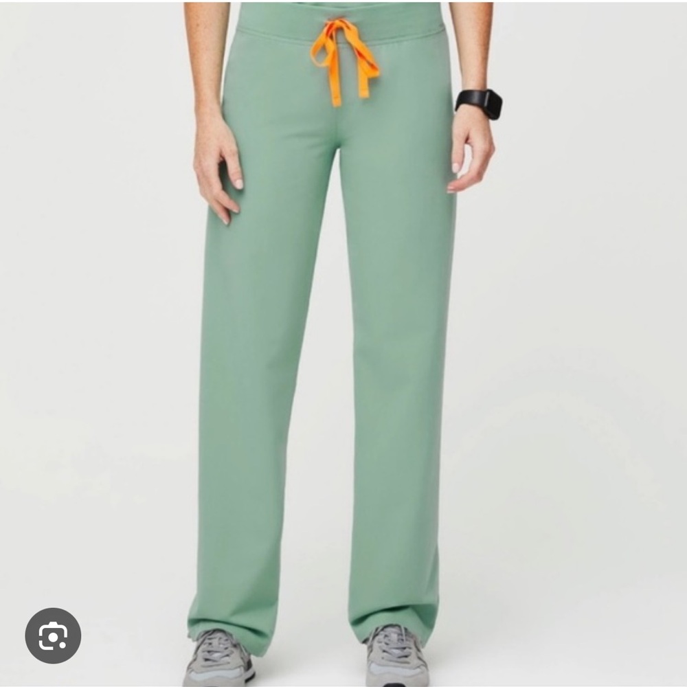 Figs Livingston Scrub Pants in Jade